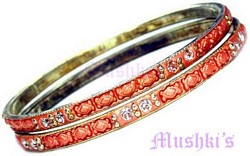 Lac Bangle - click here for large view